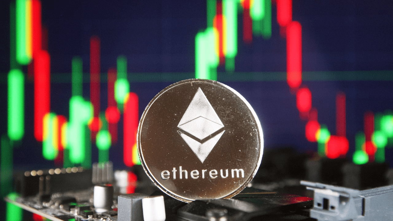 Ethereum’s ETH Could Dip by 17% If Price Breaks Below This Critical Support